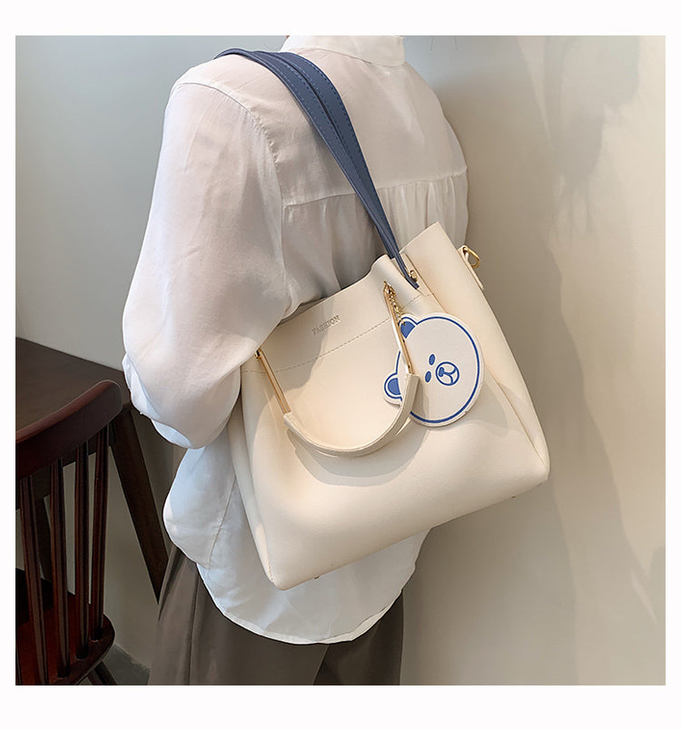 レディース ファッション 可愛い オシャレ 気質 レトロ 合わせやすい 通勤 4色可選択 PU バッグ